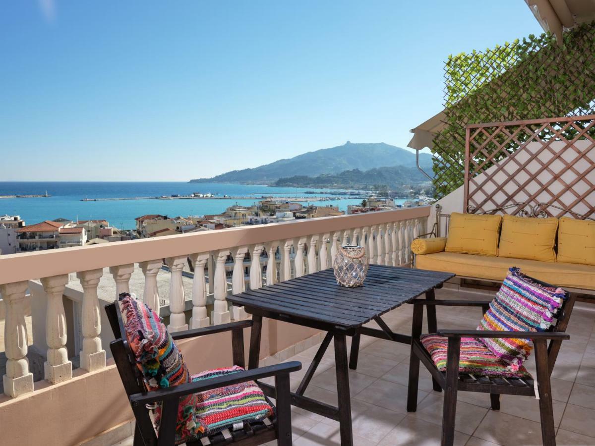 Three Graces Zakynthos Town Apartment Bagian luar foto